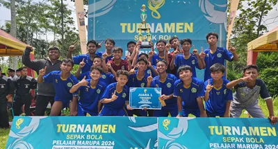 Peserta Turnamen Sepak Bola Pelajar Marupa